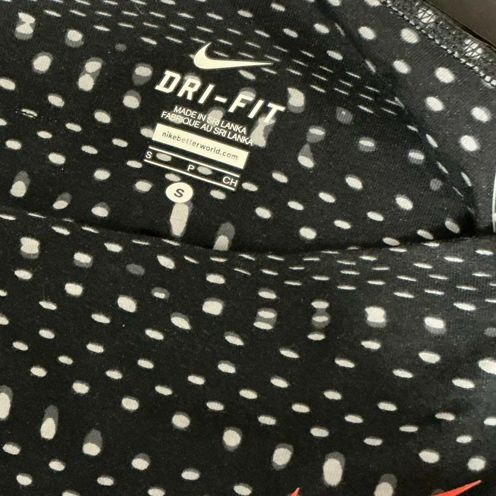 Nike‎ Black and Orange Jeggings with Elastic Waistband - Picture 6 of 6